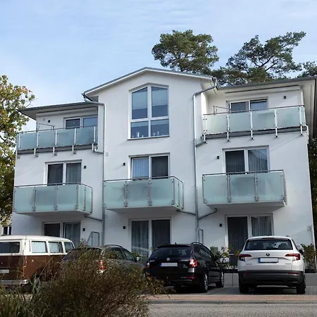 Strandhaus Juli Apartamento *